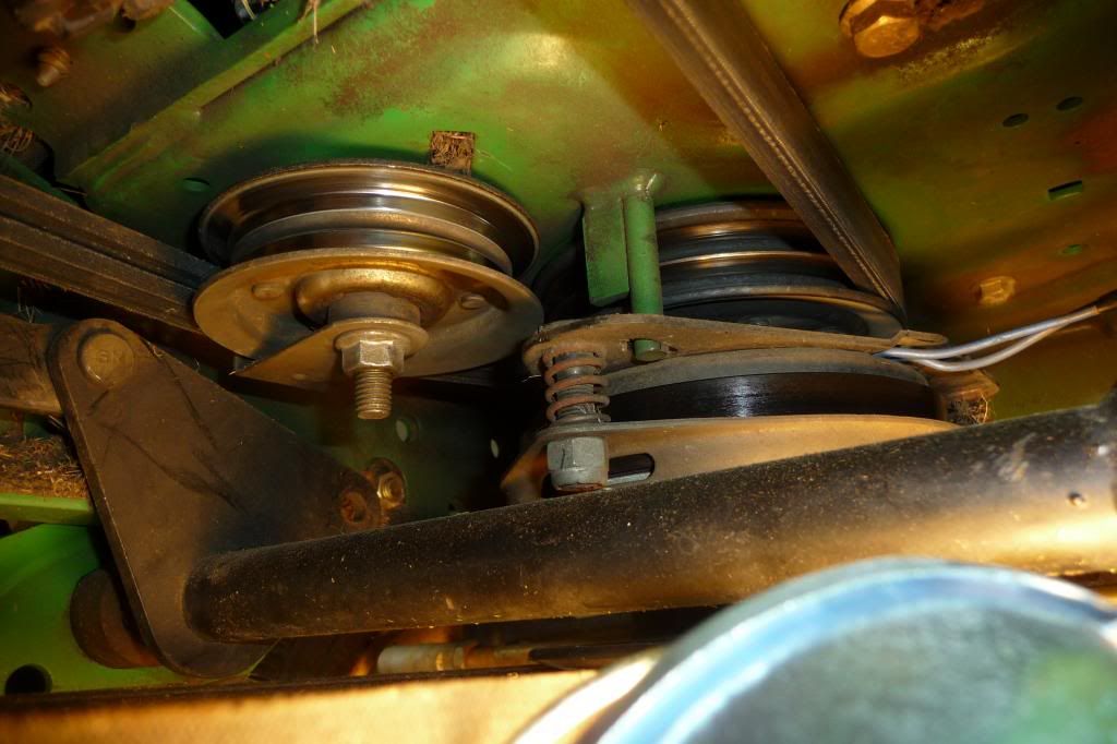 JD 345 drive belt replacement Page 2 The